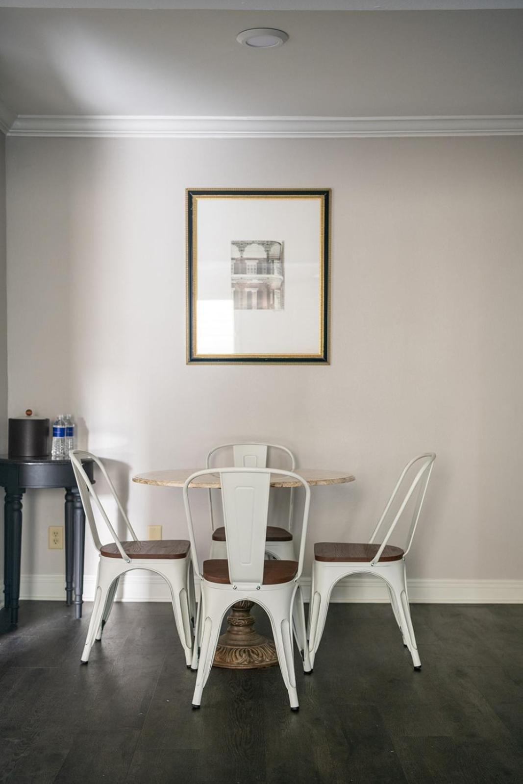 French Quarter Suites Hotel New Orleans Esterno foto