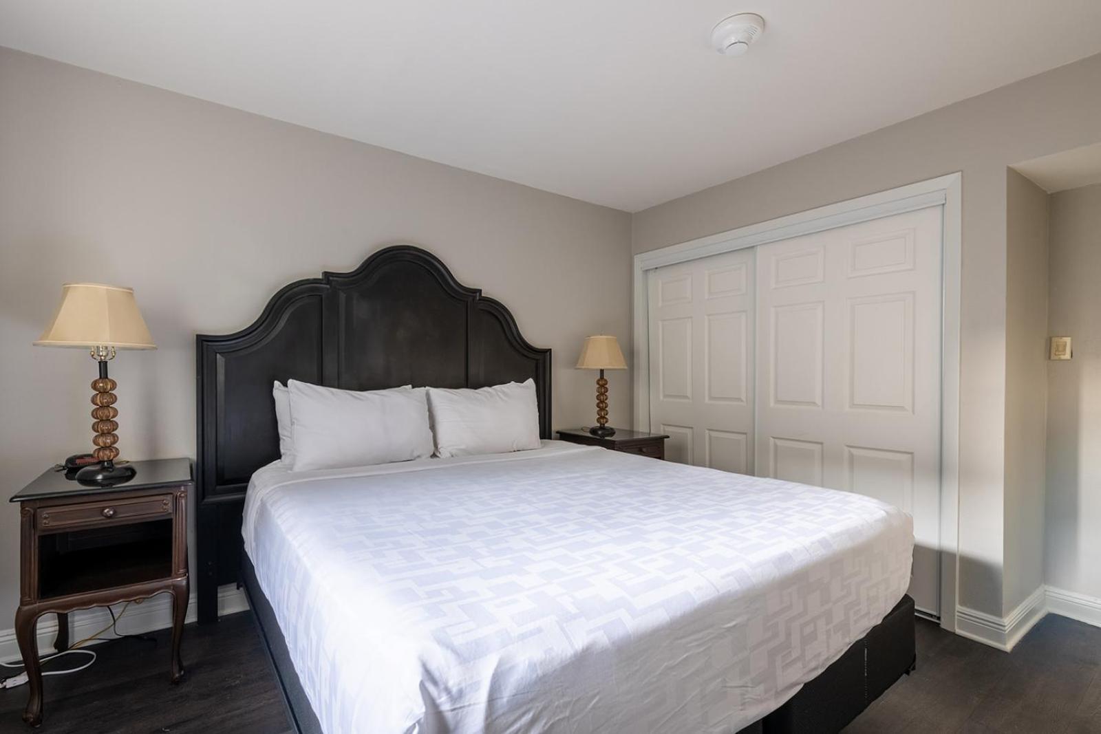 French Quarter Suites Hotel New Orleans Esterno foto